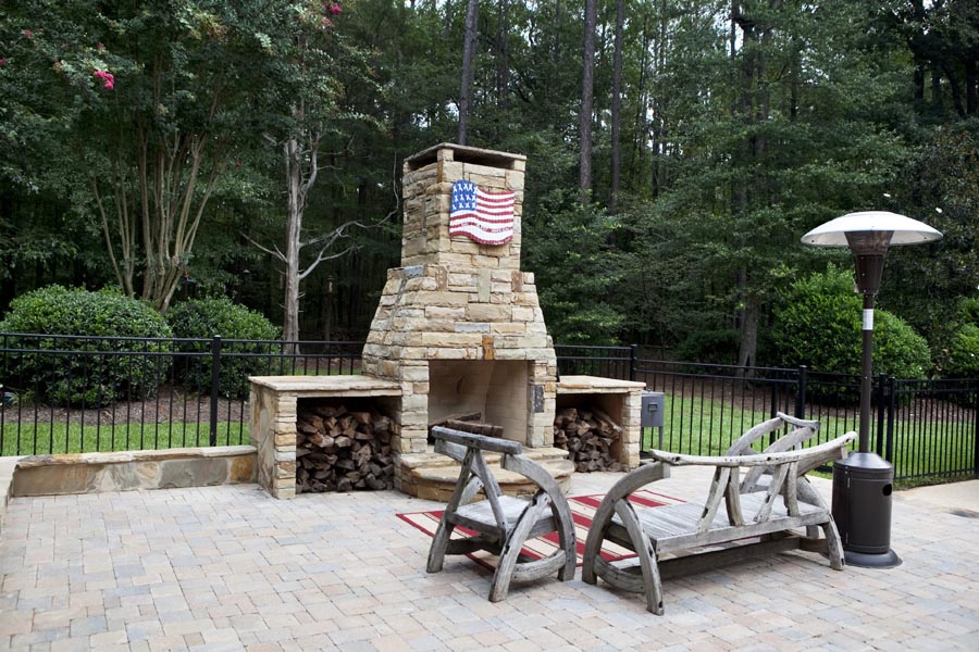 Outdoor Fireplace with Chimney